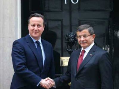 Davutoğlu discussed the Cyprus issue with Cameron