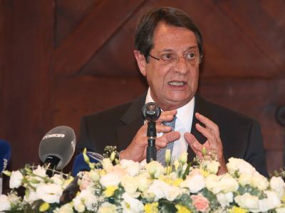 Anastasiades: “Economic aspect is a precondition for the solution”