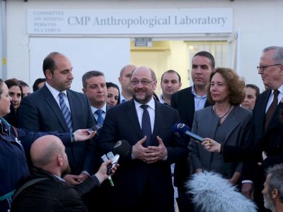 Schulz visited the CMP Laboratory