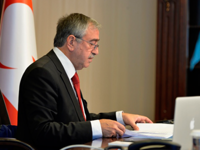 Akıncı submitted the Election and Referendum (Amendment) Law to the parliament