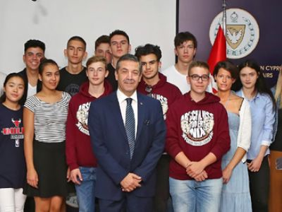 Foreign Minister Tahsin Ertuğruloğlu received a group of German students under the presidency of TRNC Munich Honorary Representative Uli Piller