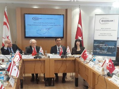Foreign Minister Nami participates in round table meeting at BİLGESAM