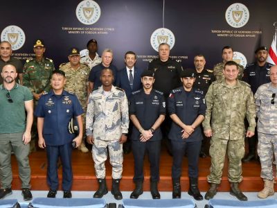 Foreign Minister Ertuğruloğlu receives visiting military attachés 