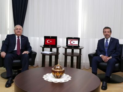 Foreign Minister Ertuğruloğlu meets with Turkish Defence Minister Güler and delegation
