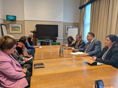 Minister Ertuğruloğlu holds contacts in London