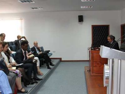 Foreign Minister Nami briefs foreign media members