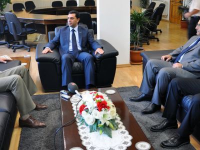 Foreign Minister Nami Receives Bass Officials