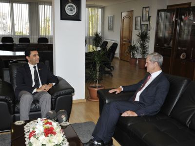 Minister Of Foreign Affairs Özdil Nami Receives Former Defence Minister Of South Africa